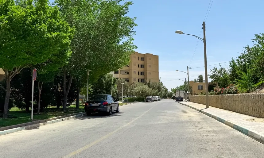 آشنایی با محله چشمه توتی
