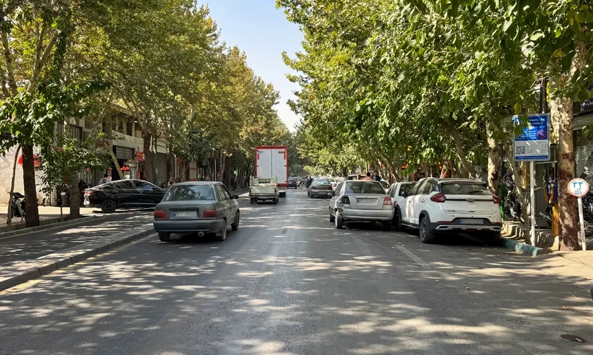 آشنایی با محله آذر