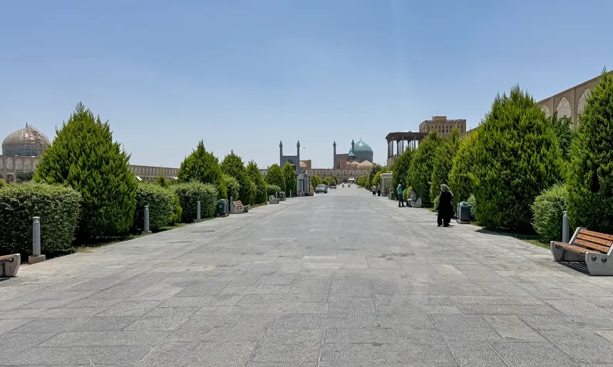 آشنایی با محله نقش جهان