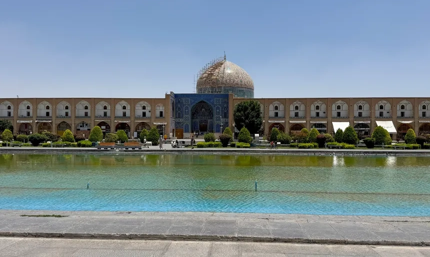 آشنایی با محله نقش جهان