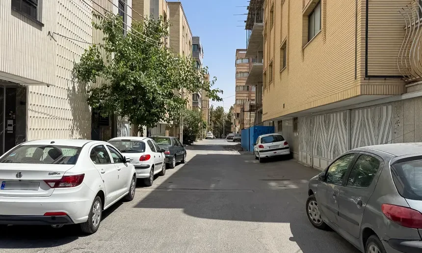 آشنایی با محله چشمه باقرخان
