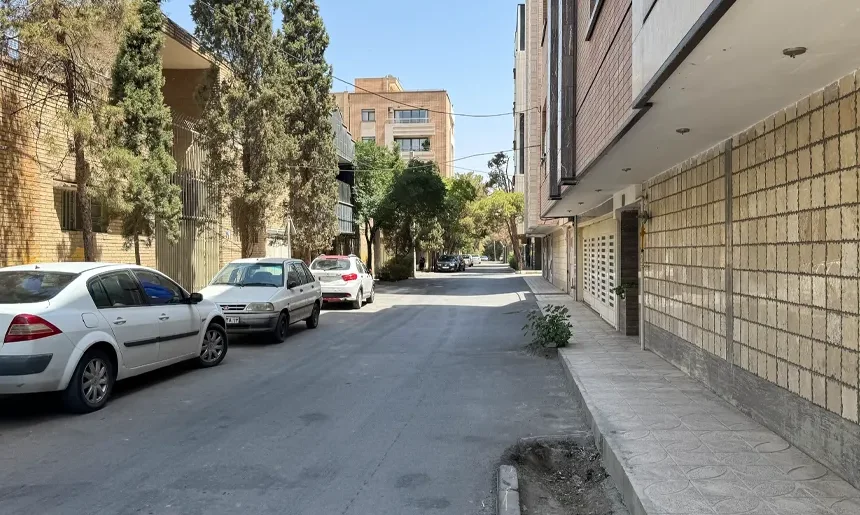 آشنایی با محله چشمه باقرخان