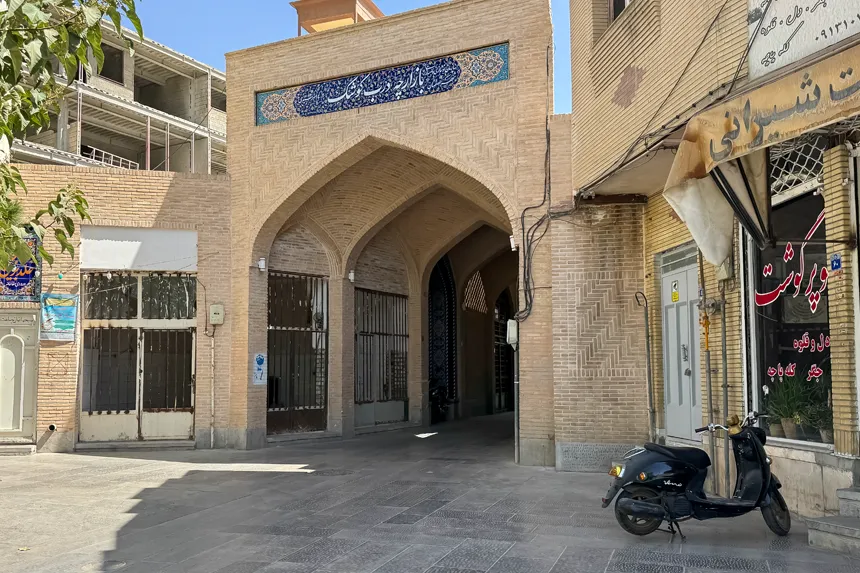 امکانات رفاهی محله درب کوشک چگونه است
