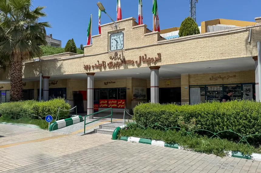 حمل‌ونقل عمومی در محله باغ زیار