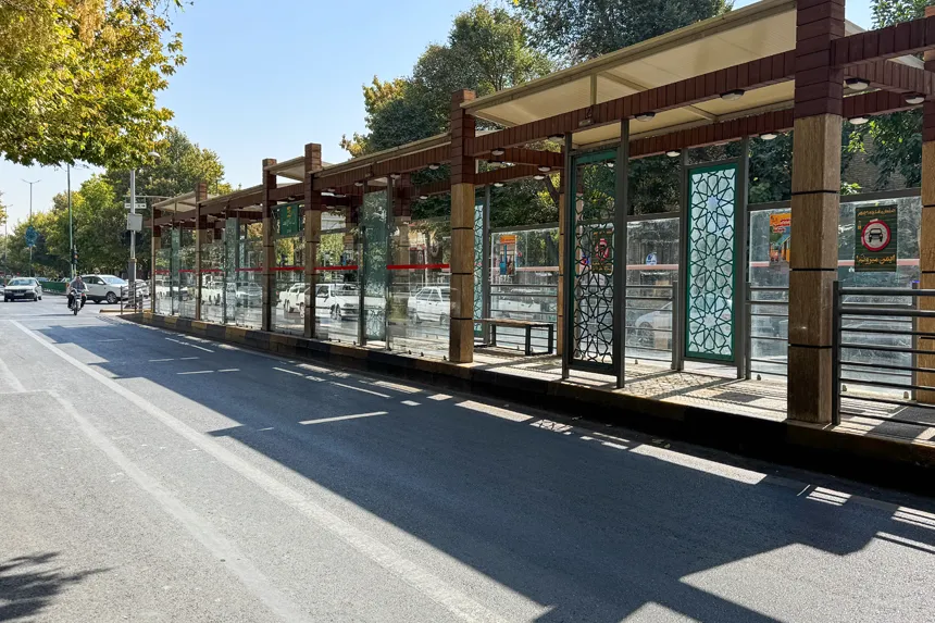 وضعیت حمل‌ونقل عمومی در محله علی قلی آقا چگونه است