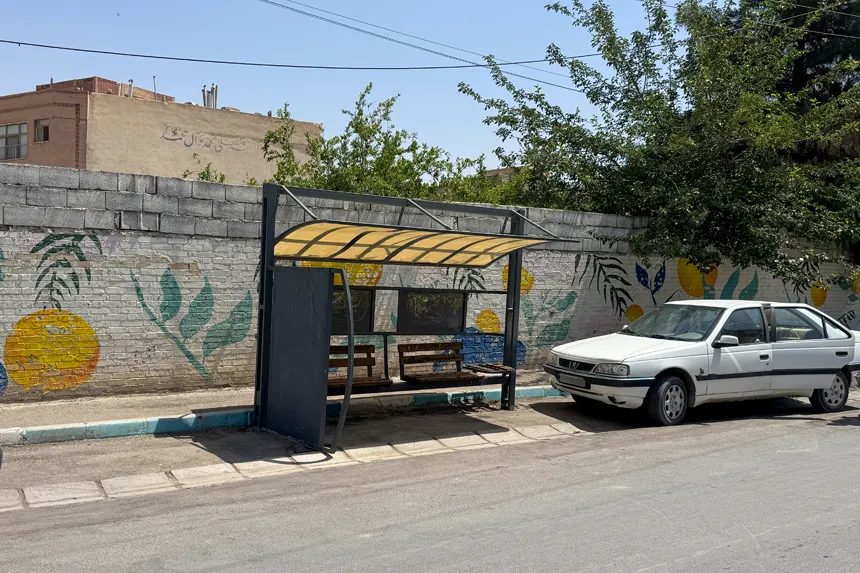 وضعیت حمل‌ونقل عمومی در محله ردان چگونه است