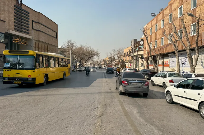 وضعیت حمل‌ونقل عمومی در محله سرچشمه چگونه است