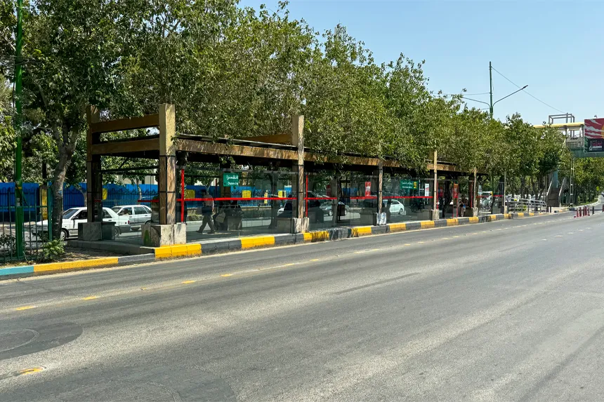وضعیت حملونقل عمومی در محله شهرک فاضل چگونه است وضعیت حملونقل عمومی در محله شهرک فاضل چگونه است