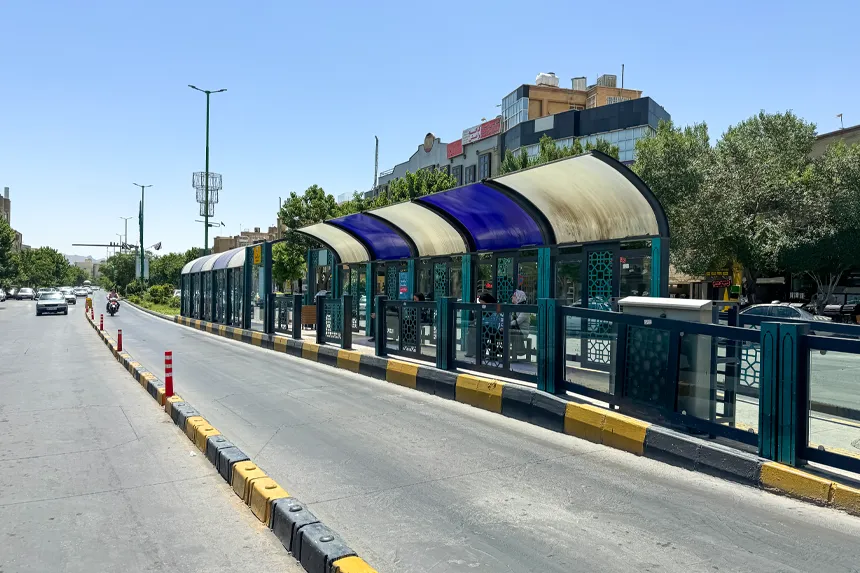 وضعیت حملونقل عمومی در محله شاهزید چگونه است وضعیت حملونقل عمومی در محله شاهزید چگونه است