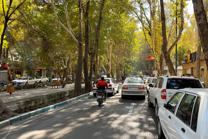 مشکلات و محدودیتهای محله فتحآباد کدامند مشکلات و محدودیتهای محله فتحآباد کدامند