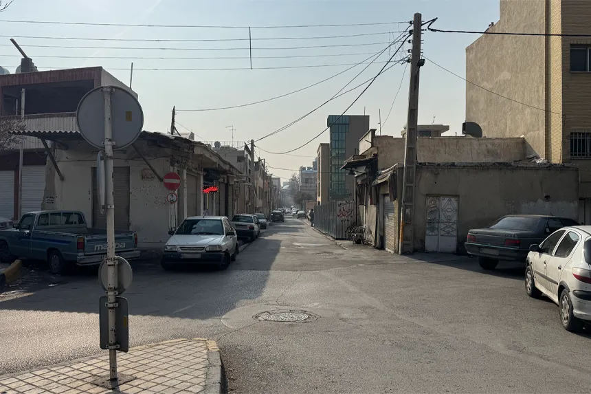 مشکلات و محدودیت‌های محله هشت‌بهشت کدامند