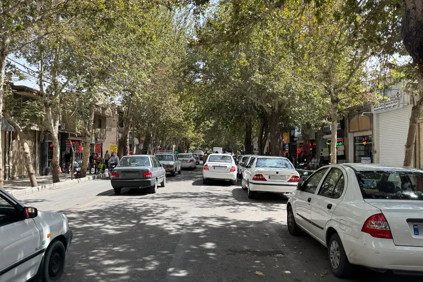 مشکلات و محدودیت‌های محله خلجا کدامند