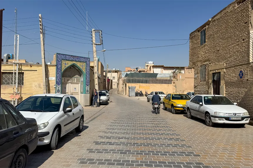 مشکلات و محدودیتهای محله شهشهان کدامند مشکلات و محدودیتهای محله شهشهان کدامند