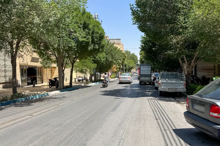 چرا محله بازار گزینه مناسبی برای سکونت است