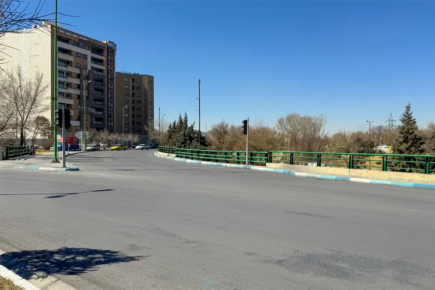 مزایای زندگی در محله باغ دریاچه