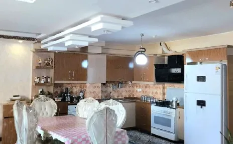 ویلایی سه طبقه 320 متری سپاهانشهر
