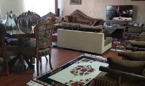 آپارتمان 143 متری سه خواب بلوار نظام سپاهانشهر