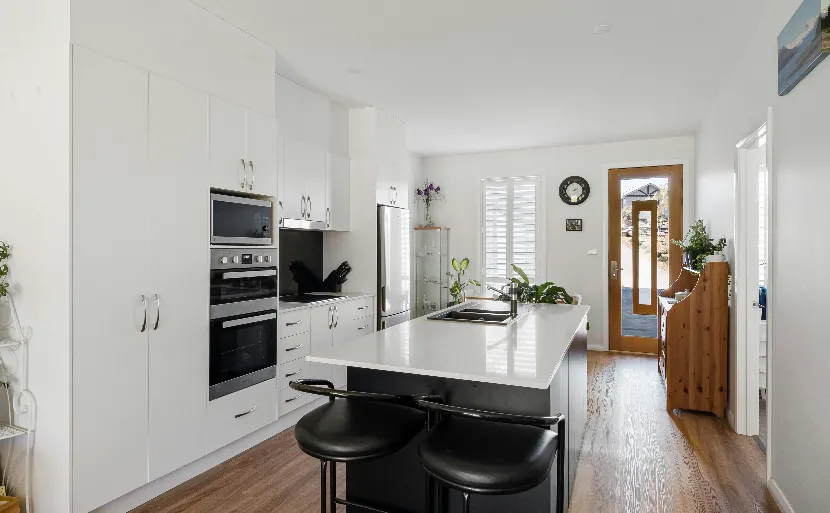 آپارتمان 164 متری سه خواب باغ دریاچه|خرید آپارتمان| باغ دریاچه اصفهان