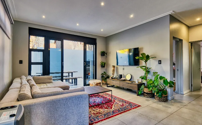 ویلایی دو طبقه 300 متری در مرداویج|خرید کل مجتمع| مرداویج اصفهان