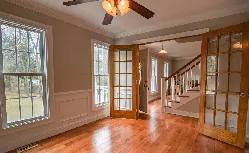 آپارتمان 100 متری توحید سپاهانشهر