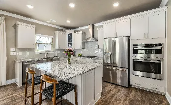 آپارتمان 139 متری شرقی در سپاهانشهر