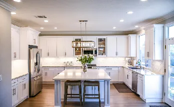 آپارتمان 99 متری الوند4 سپاهانشهر