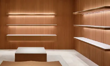 مغازه 28متری در بلوار غدیر سپاهان شهر