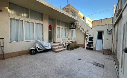 خانه ویلایی 130متری در خیابان سپهسالار اصفهان