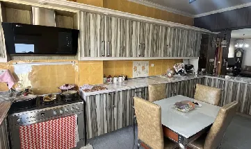 آپارتمان 147 متری سه خوابه در سپاهان شهر
