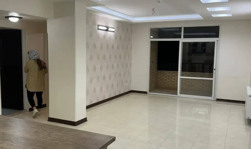 آپارتمان 94 متری جنوبی محدوده رباط 3 4328
