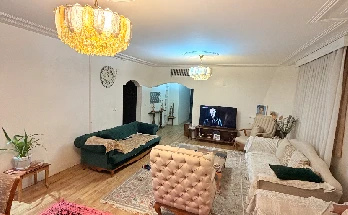 آپارتمان 143 متری 3 خواب در سپاهان شهر