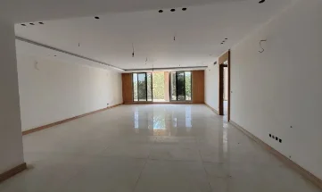 آپارتمان 150متری 3 خواب در شریف واقفی اصفهان