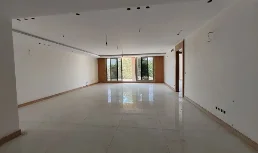 آپارتمان 150متری 3 خواب در شریف واقفی اصفهان