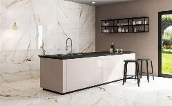 آپارتمان 135متری 4خواب طبقه اول در خیابان گلزار
