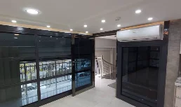 مجتمع تجاری اداری در خیابان ابن سینا