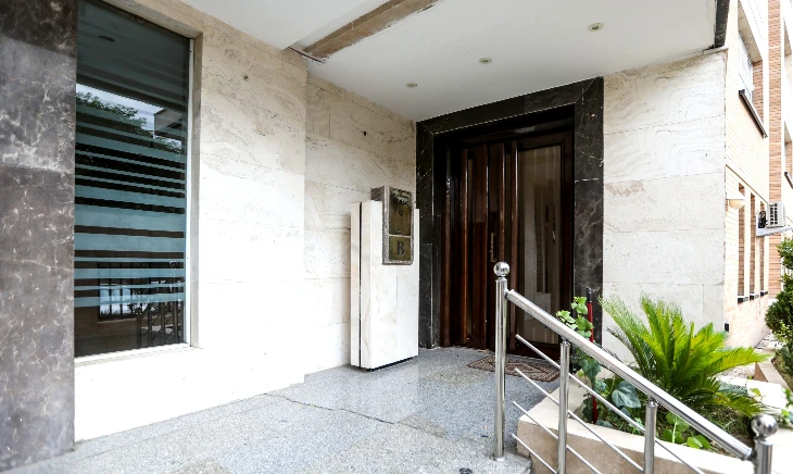 مجتمع عتیق 9 فروردین اصفهان 4